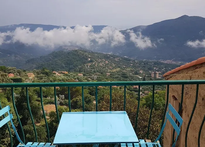 La Cachette